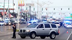 Tres policías mueren tiroteados en Baton Rouge en plena tensión racial en EE.UU.
