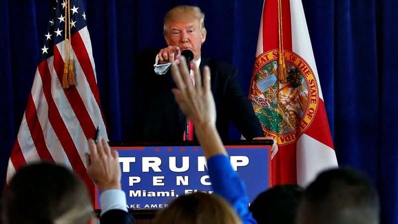 Donald Trump invita a Rusia a piratear y desvelar los correos electrónicos de Hillary Clinton