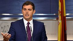 Rivera propone al rey dos posibles "soluciones" que implican el sí o la abstención del PSOE