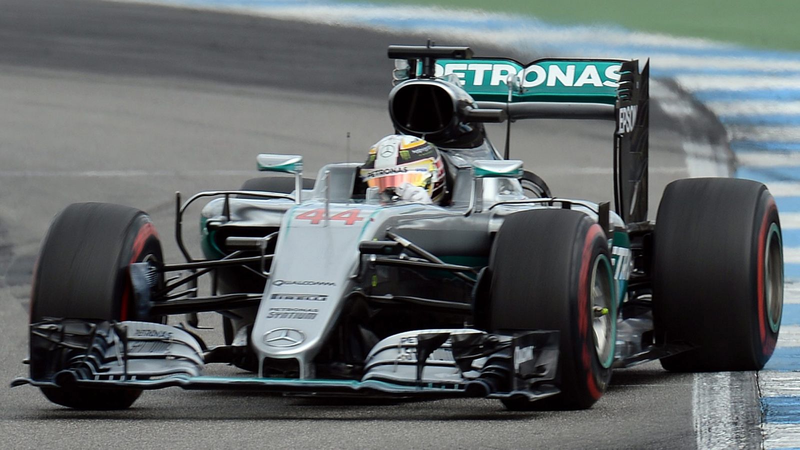 Hamilton, más líder tras ganar en Hockenheim