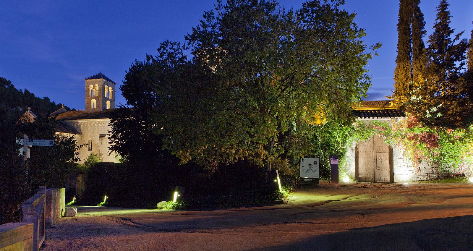 monasterio exteriores 17