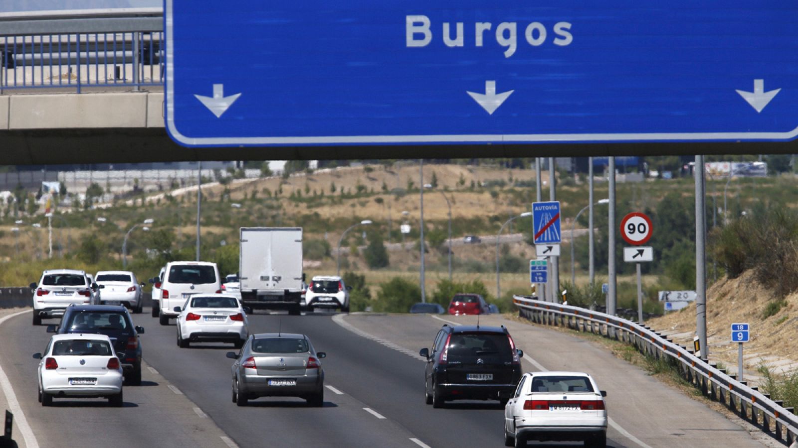 Situación del tráfico en la A-1 a la altura del kilómetro 19