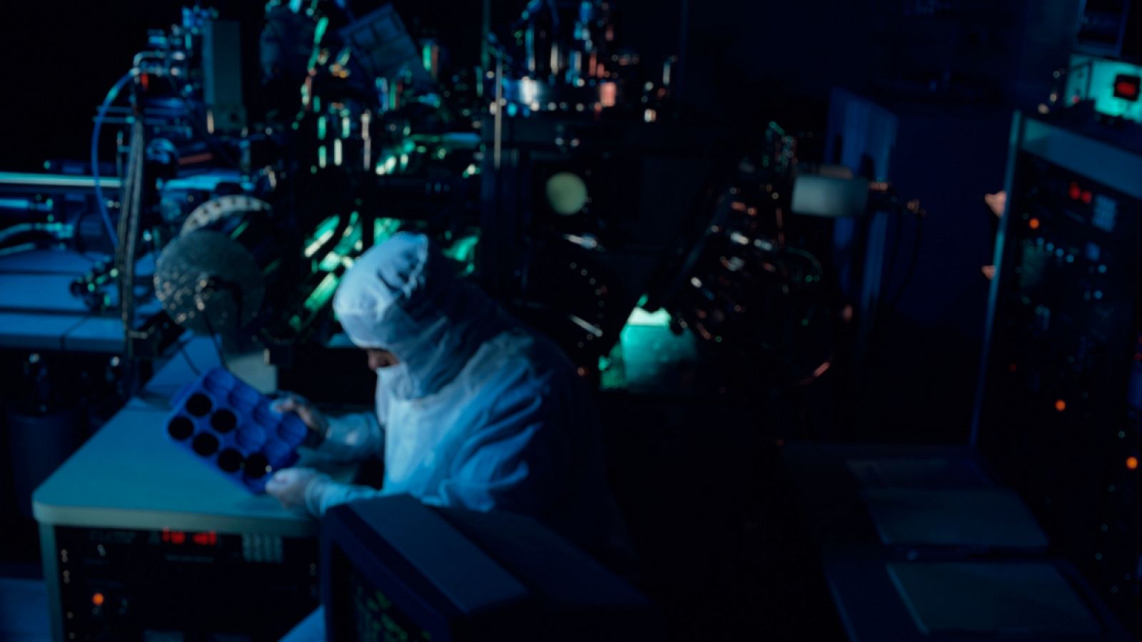 Los físicos indican el posible descubrimiento de una partícula subatómica previamente desconocida.