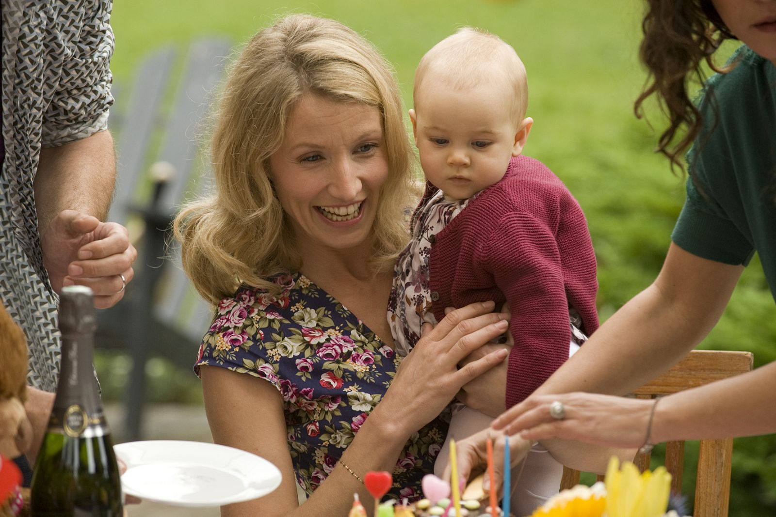 La doctora Alice Lambert hará todo lo posible para encontrar a su hija secuestrada