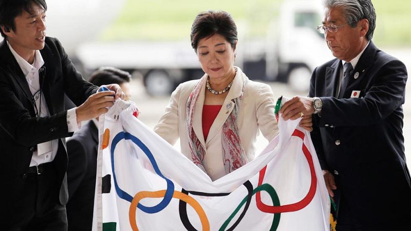 La bandera ol�mpica llega a Tokio, ciudad que acoger� los Juegos de 2020