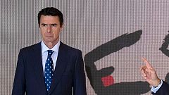 Rajoy defiende a Soria ante las críticas del propio PP: "Es funcionario y como tal ha participado en un concurso"