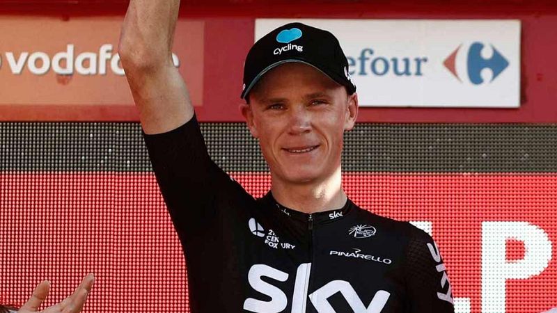 Froome deja en vilo la Vuelta con su exhibici�n en la contrarreloj
