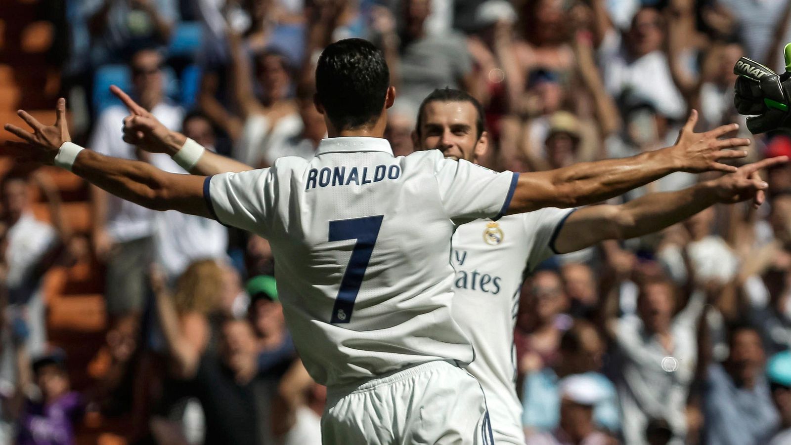 Cristiano Rnaldo marca ante Osasuna