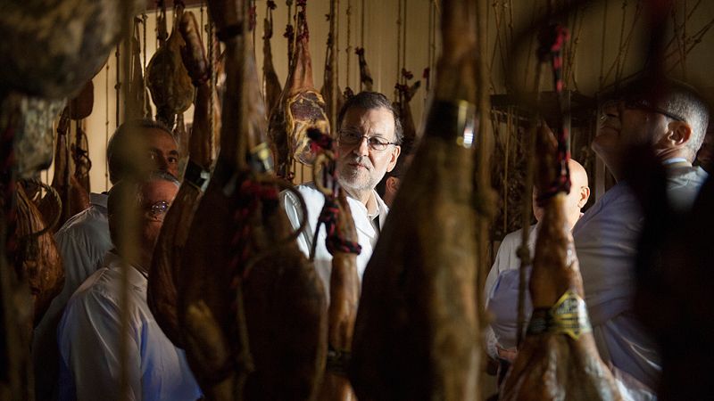 Rajoy afirma que en España y en Galicia "sobran frivolidad, radicalismo y extremismo"