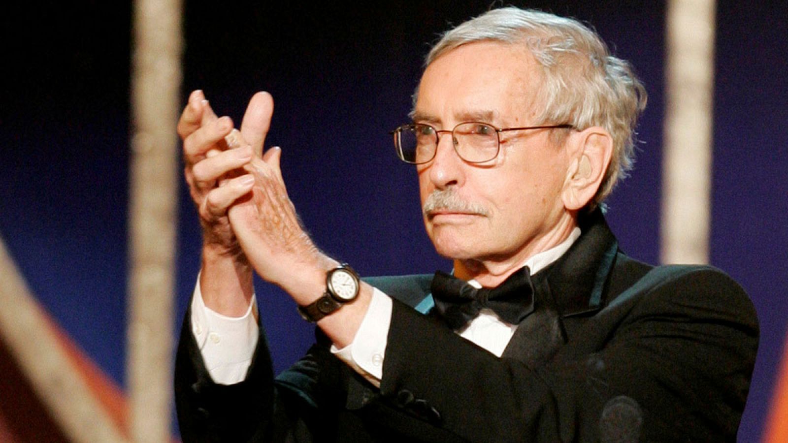 Muere escritor Edward Albee, autor de "¿Quién le teme a Virginia Woolf?"