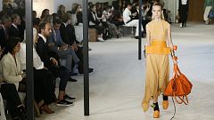 Loewe, agujas de moda y arte
