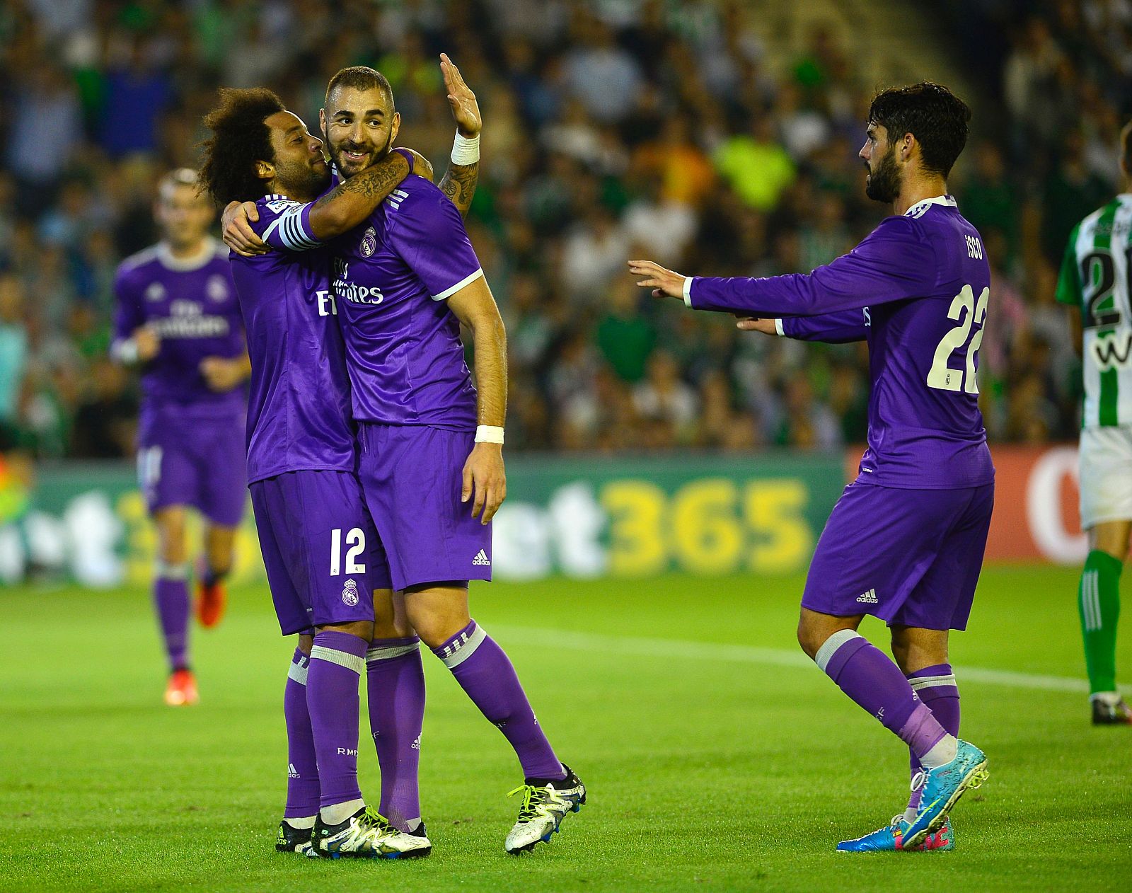 El Madrid ha dado un recital en el Villamarín.