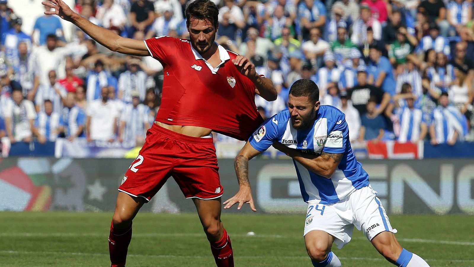 Franco Vázquez y David Timor, en el Leganés-Sevilla