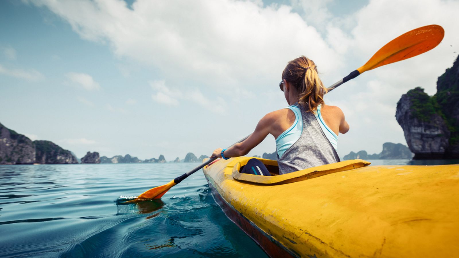 Los especialistas aconsejan realizar ejercicio acorde con la edad y el estado físico de cada uno.