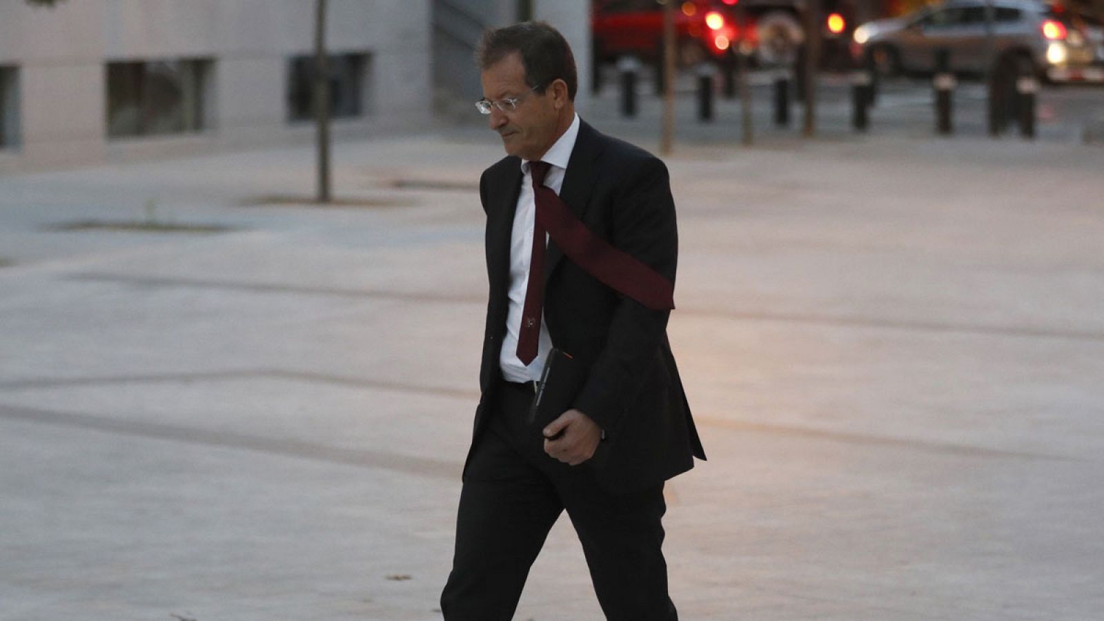 El presidente de Abengoa, Antonio Fornieles, llega a la Audiencia Nacional