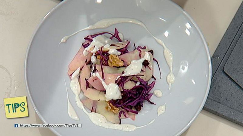 Receta de Ensalada de manzana, nueces y pasas