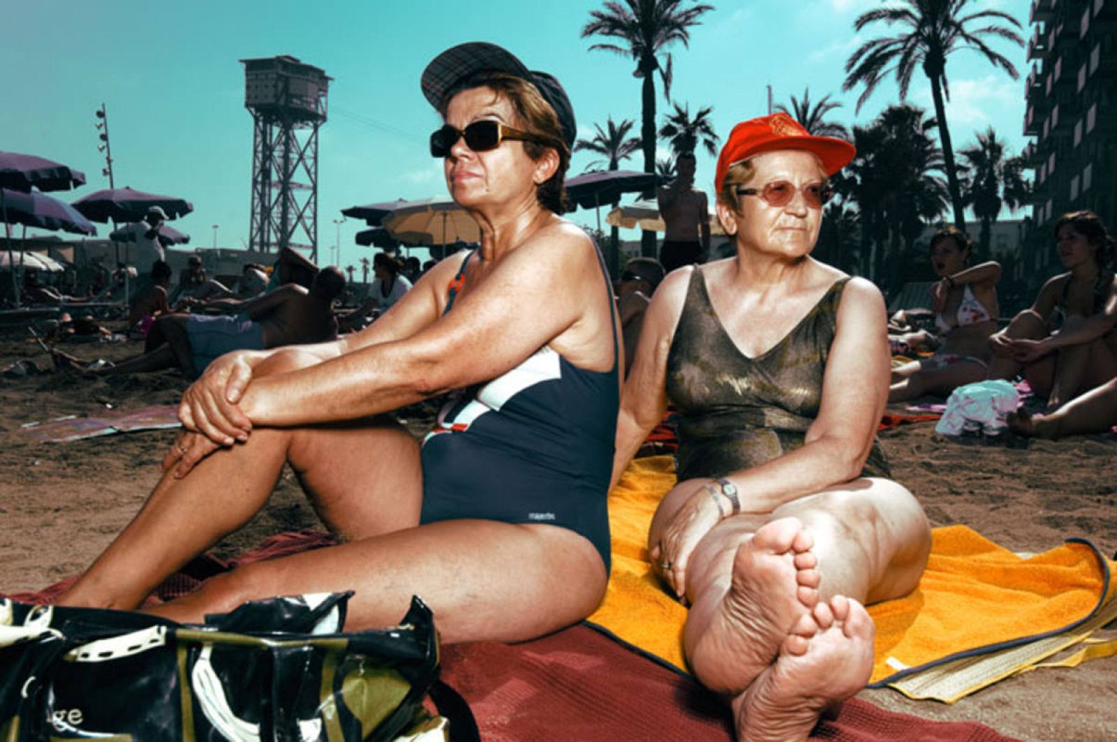 "La platja", un treball de Lluís Artús, és una recopilació de retrats de tot tipus de gent que volten per la platja de la Barceloneta