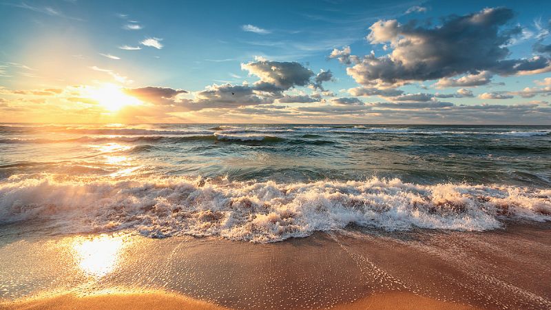 La Comunidad Valenciana también pide mantener el horario de verano