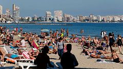 España recibe 60,3 millones de turistas internacionales hasta septiembre, un 10,1% más que un año antes