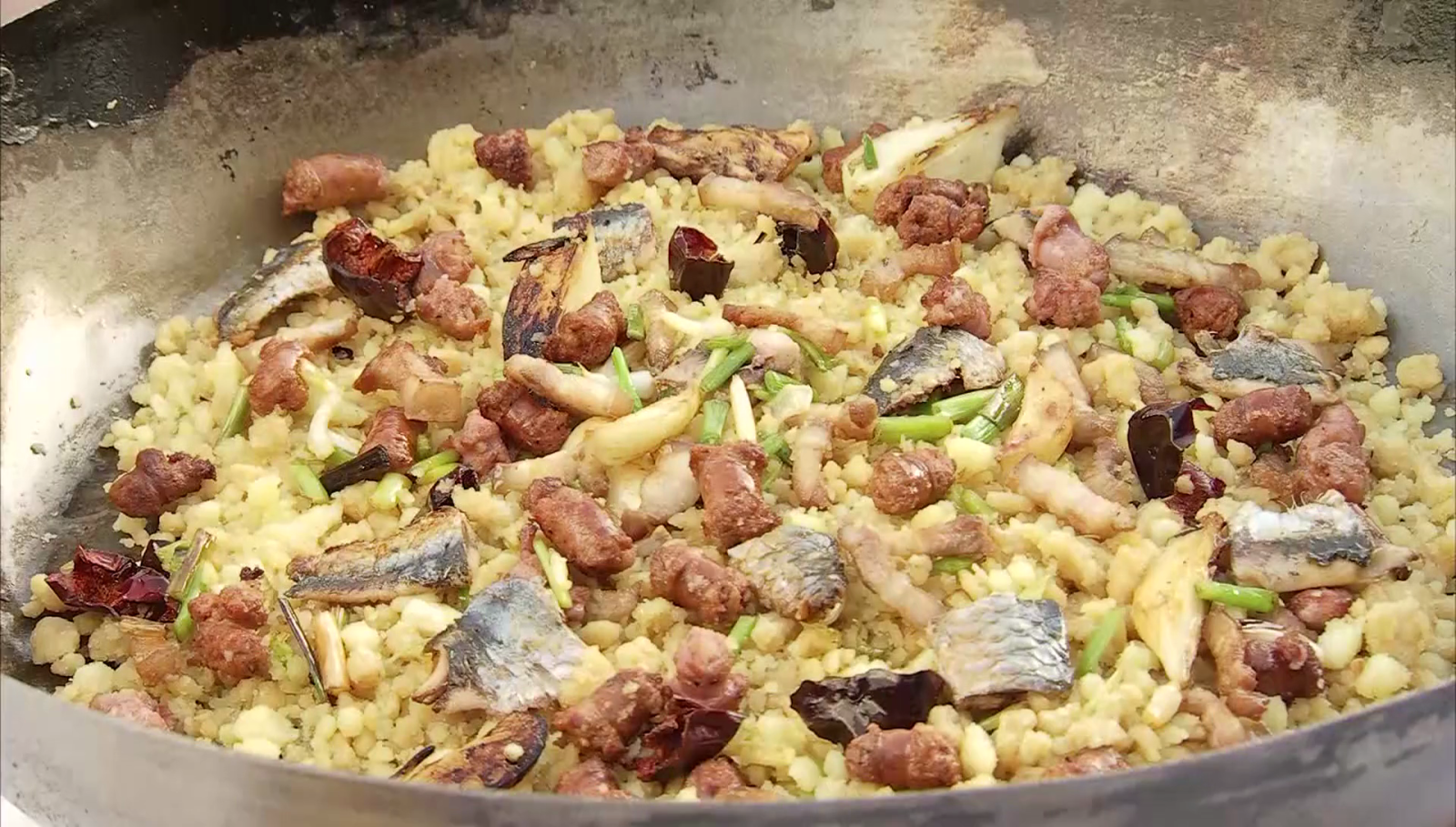 sos --murcia migas-ruleras-con-sardinas-y-ajo-elefante