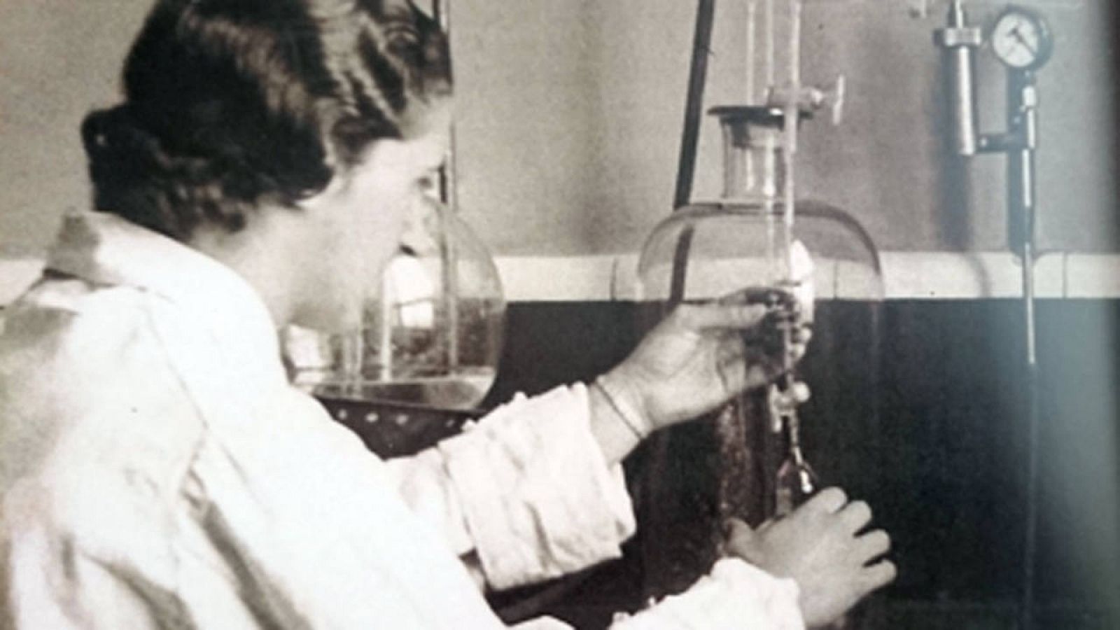 Interior de un viejo laboratorio