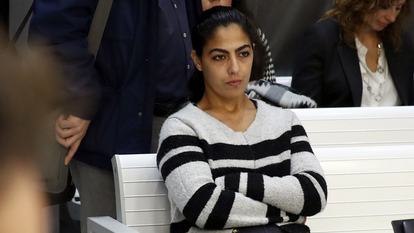 Una marroquí detenida por yihadismo acepta 5 años de prisión tras arrepentirse de irse a Siria con su hijo