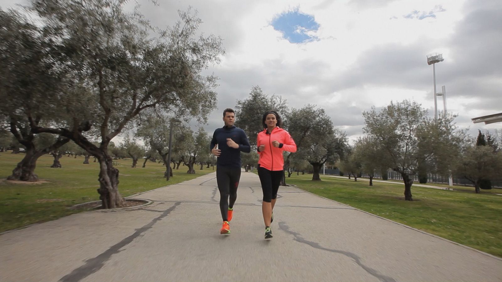 Fonsi Nieto correrá con Desireé Ndjambo