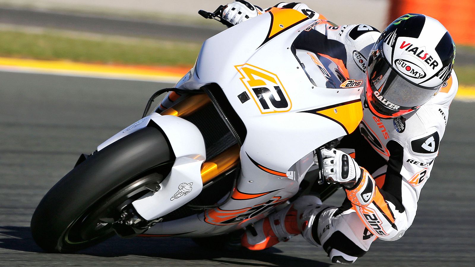 Rins se cae en Valencia