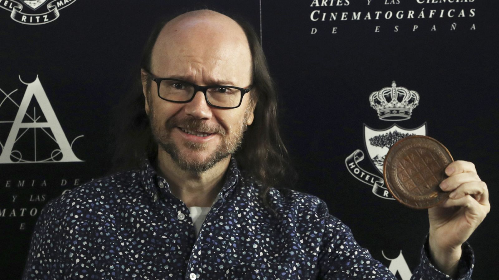 Santiago Segura, tras la Medalla de Oro de la Academia de Cine 2016.