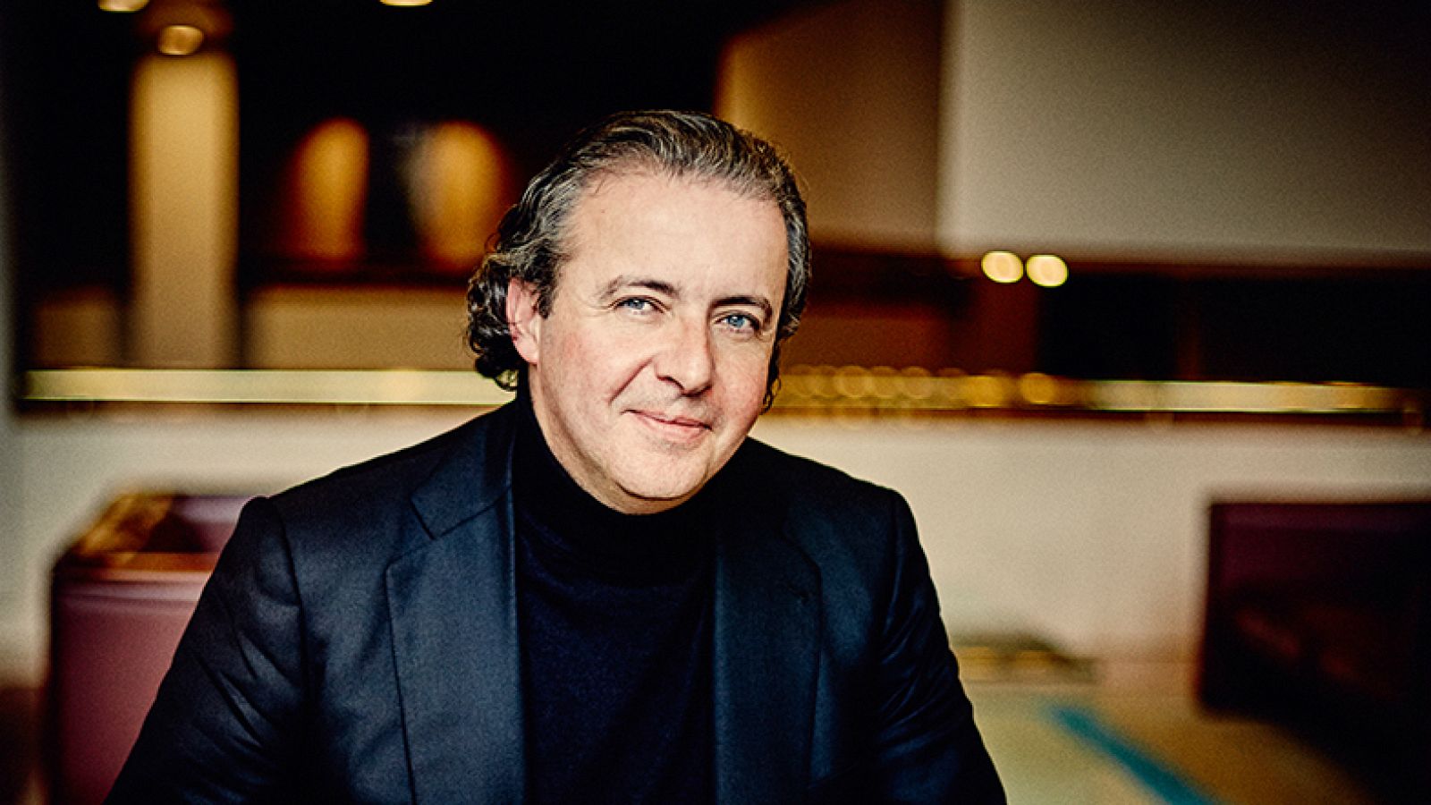 Juanjo Mena debutó en 2016 con la Filarmónica de Berlín