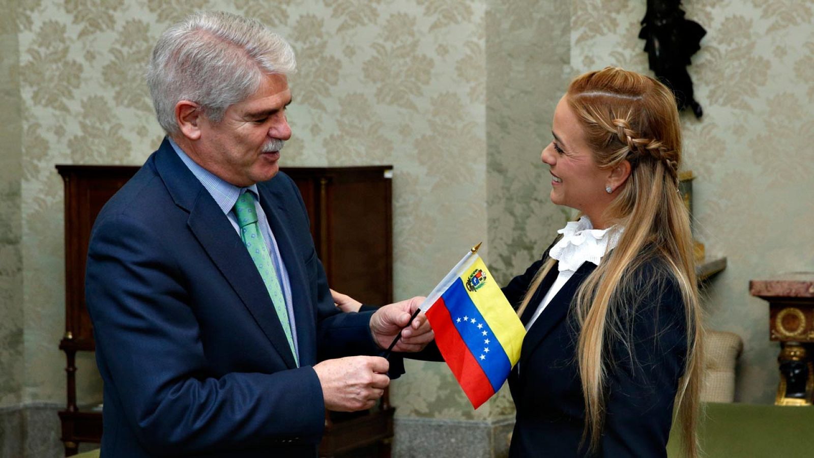 Lilian Tintori, durante su reunión con el ministro español de Asuntos Exteriores, Alfonso Dastis