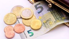 Un tercio de los asalariados en España percibió ingresos iguales o inferiores al salario mínimo en 2015