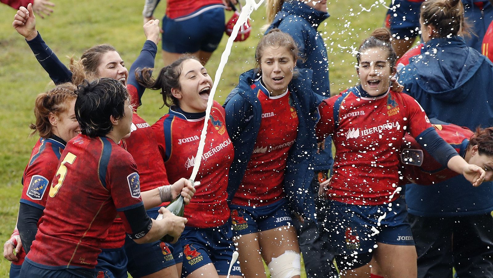 Las 'leonas' sellan su pase al Mundial de rugby de Irlanda