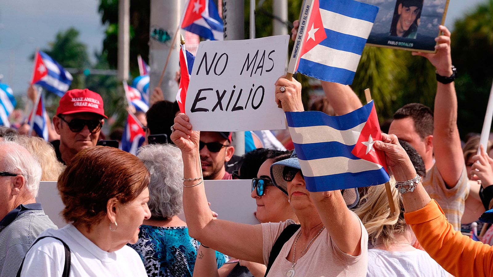 Celebraciones en las calles de Miami tras la muerte de Fidel Castro