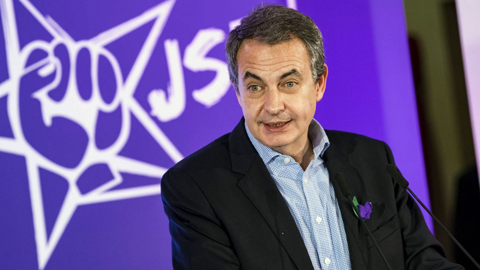 Zapatero pide recuperar Educación para la Ciudadanía para acabar con el maltrato