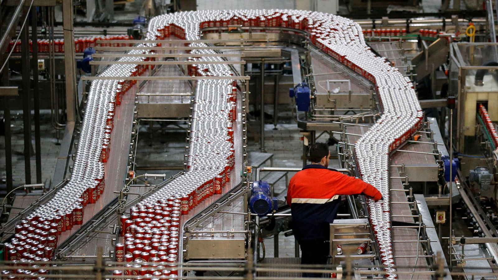 Trabajador de una fábrica de cerveza