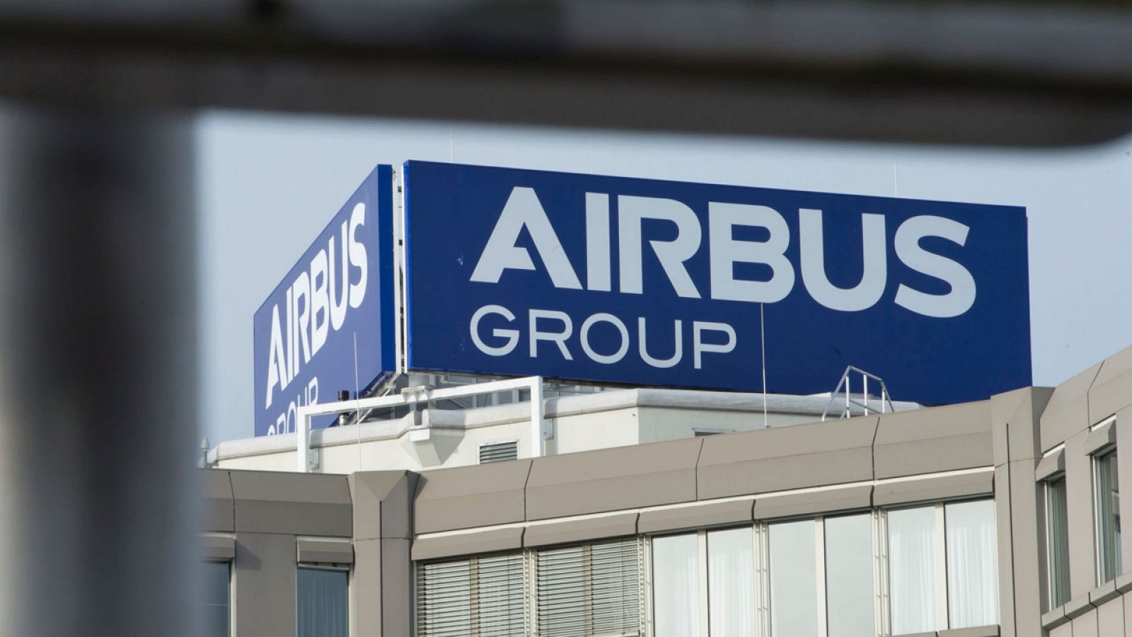 Fotografía de archivo de un edificio de Airbus en Baviera, Alemania