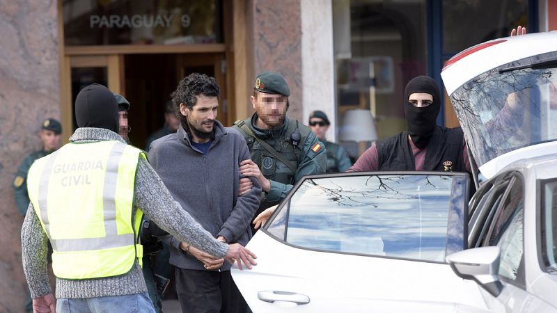 Detienen a dos presuntos yihadistas en el País Vasco vinculados con el Daesh