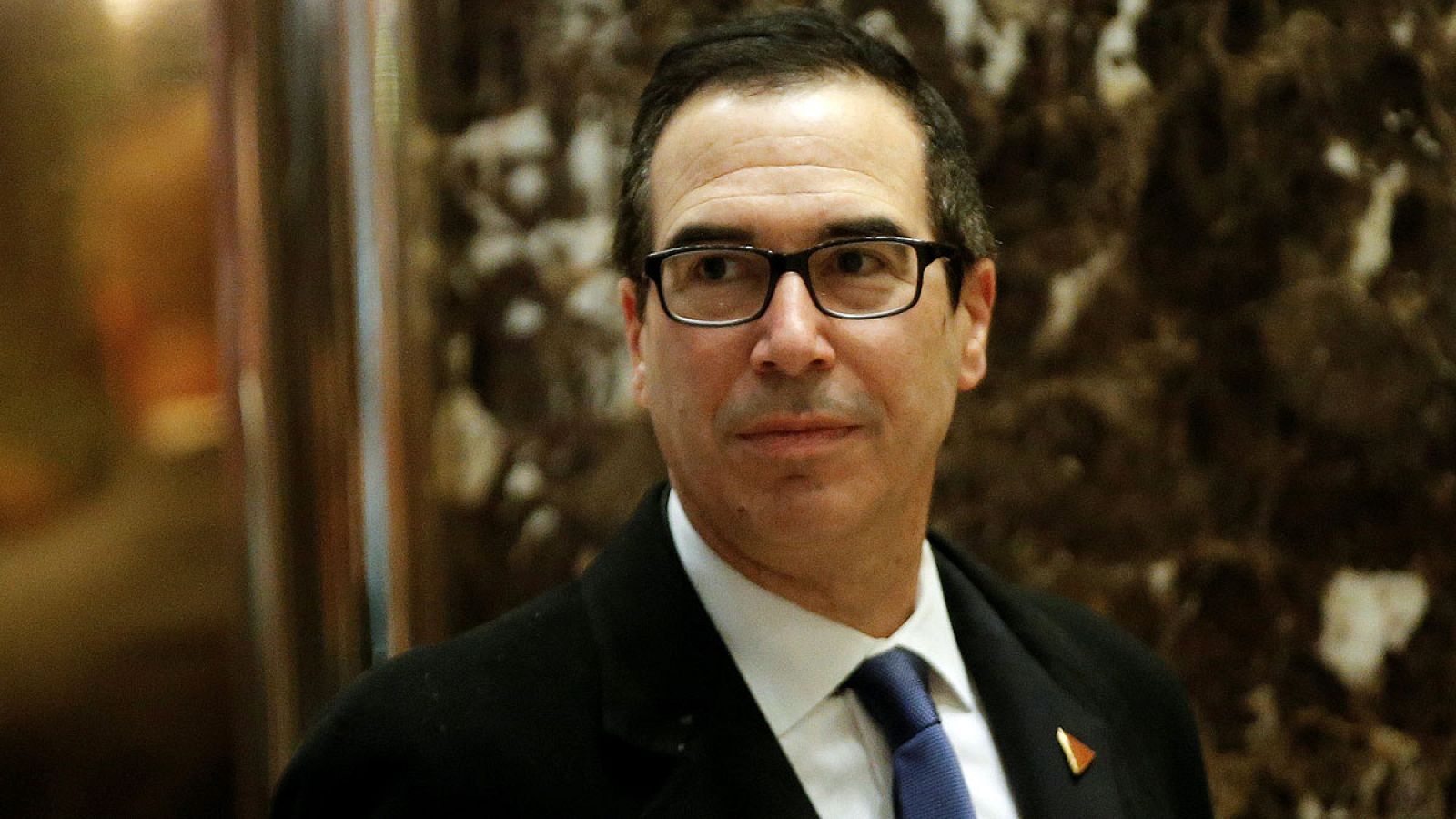 Steven Mnuchin, próximo secretario del Tesoro en la Trump Tower
