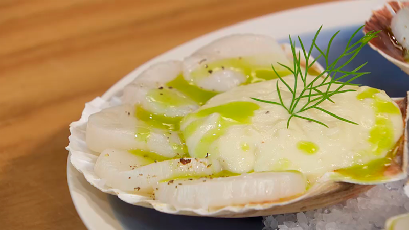 Receta de cremoso de patata y queso con vieiras 