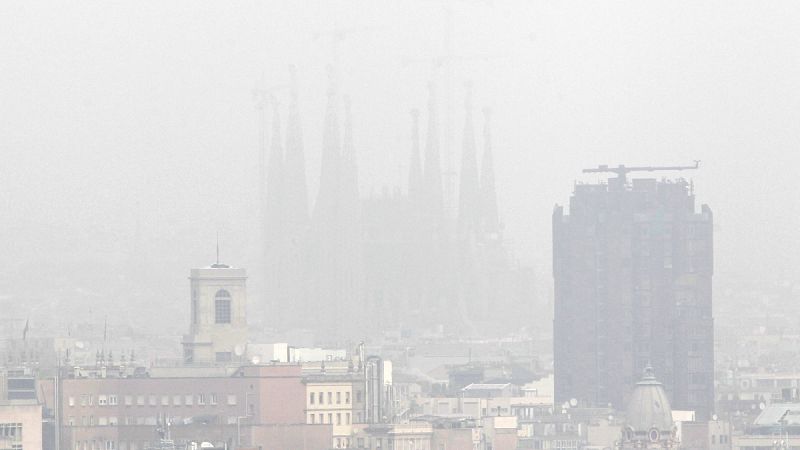 La contaminación y el calentamiento global son las principales preocupaciones de los españoles en medio ambiente