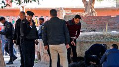 Seis policías muertos en un atentado en El Cairo cerca de las pirámides de Guiza