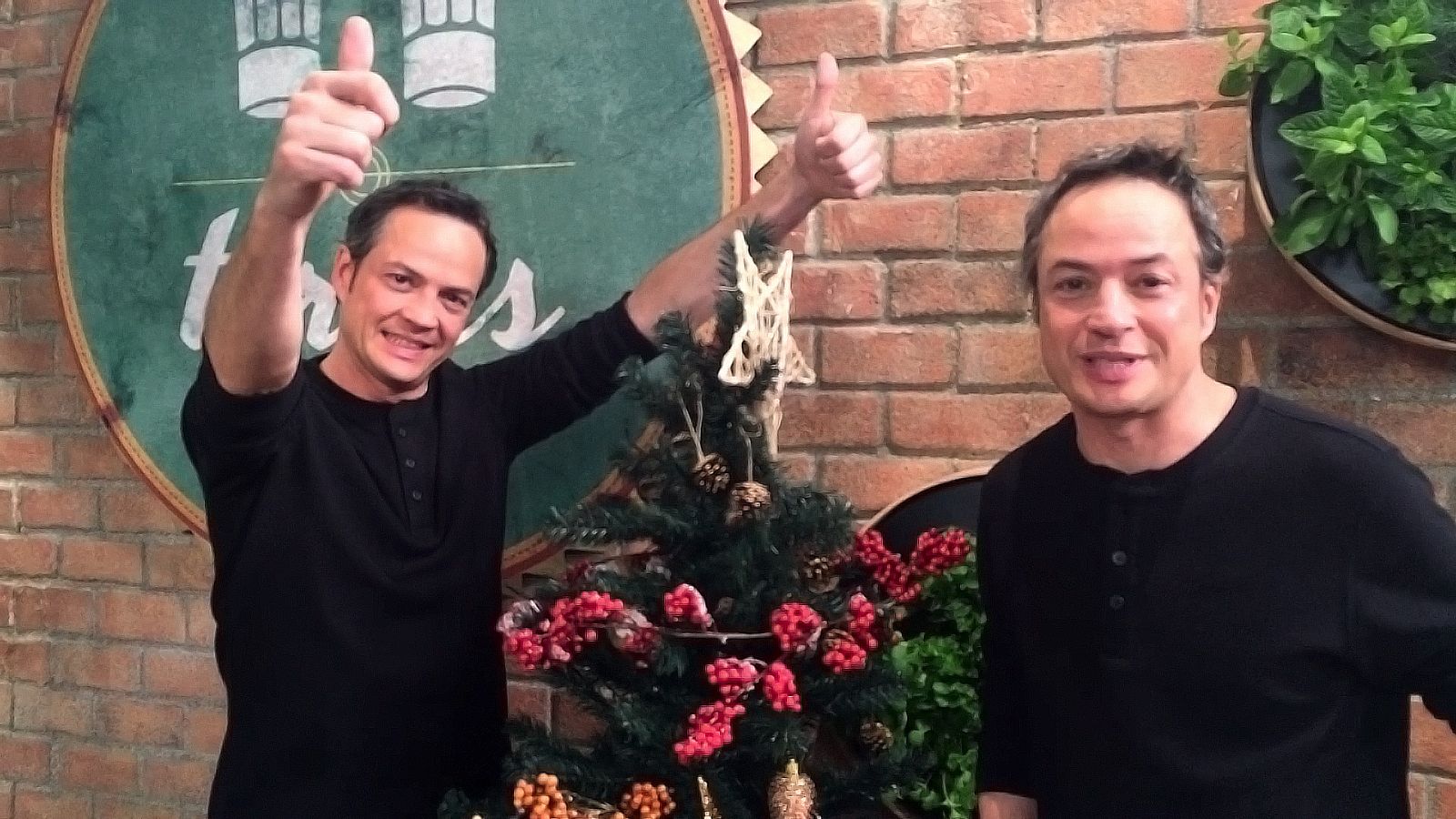 Los hermanos Torres, en la cocina