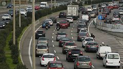 Los accidentes leves multiplican los atascos al inicio de la operación de tráfico de Navidad