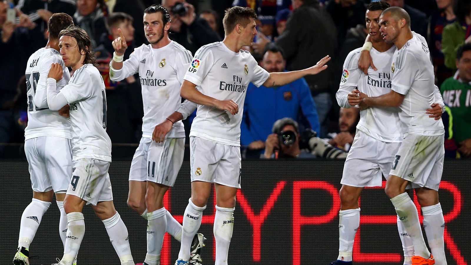 El Madrid gana el Clásico y reactiva la Liga (abril 2016)