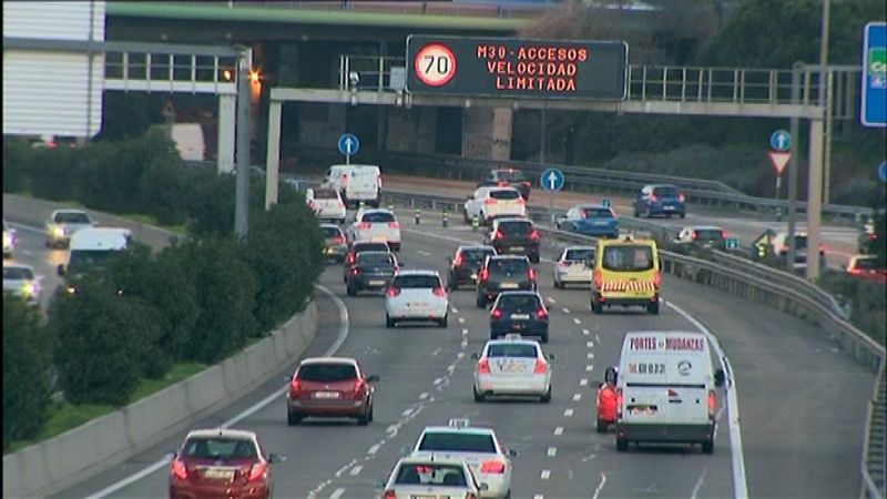 El PP califica de "ideológicas" las restricciones de tráfico en Madrid por contaminación