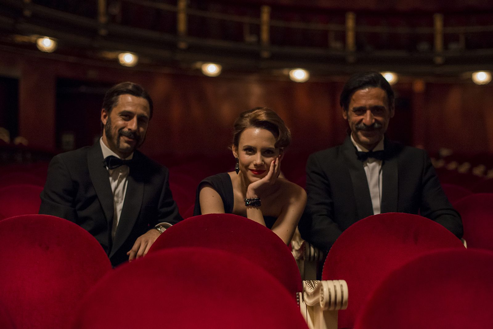 Hugo Silva, Aura Garrido y Nacho Fresneda protagonizan 'El Ministerio del Tiempo'