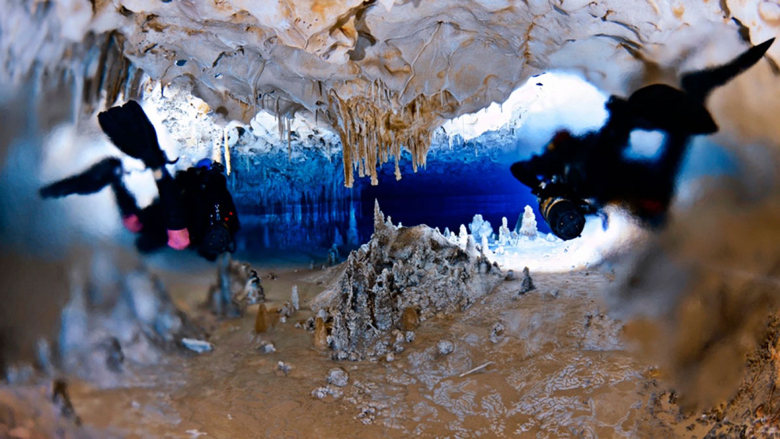Al filo de lo imposible: espeleología en Vallgornera, Mallorca