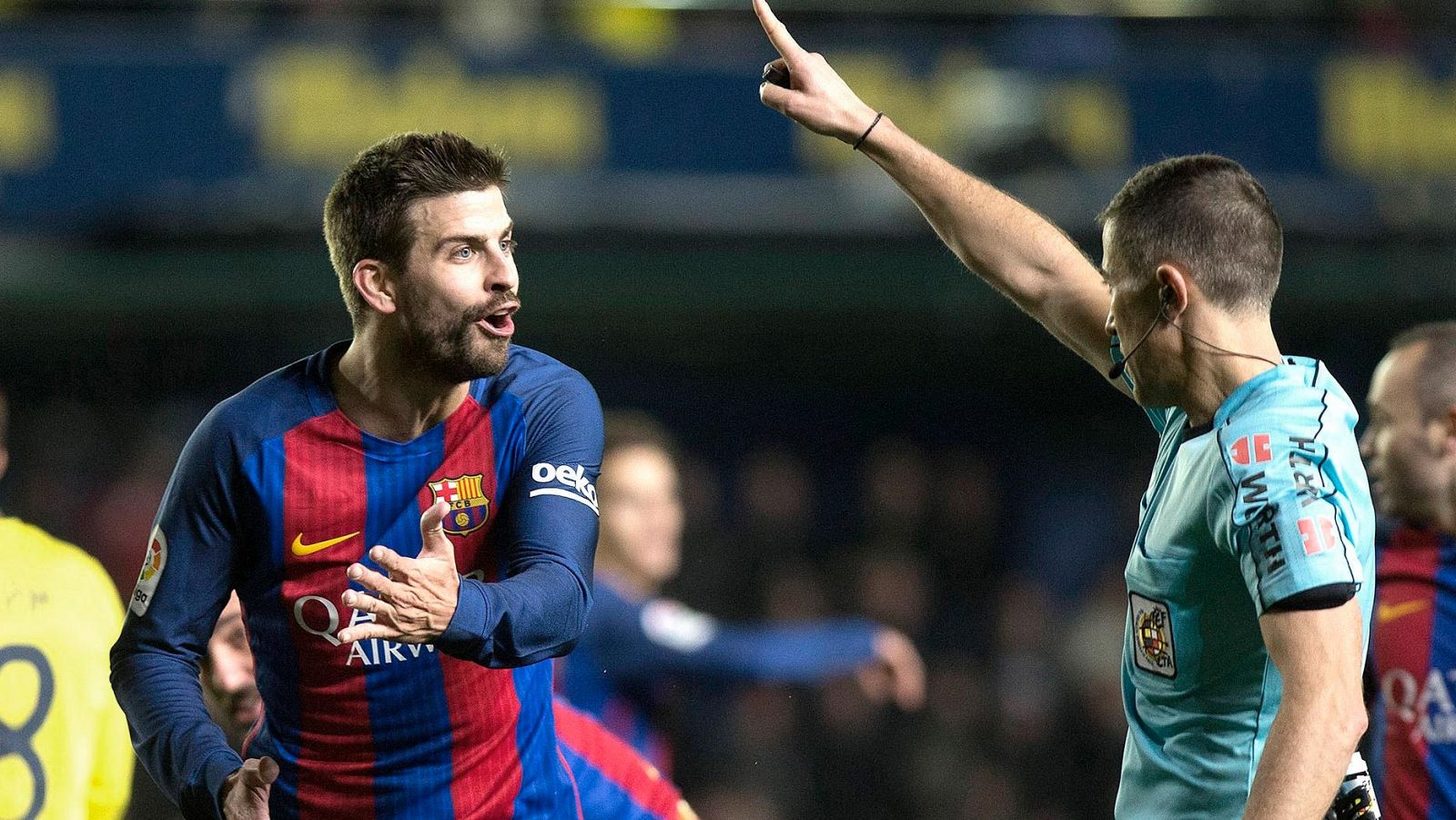 Piqué y los árbitros