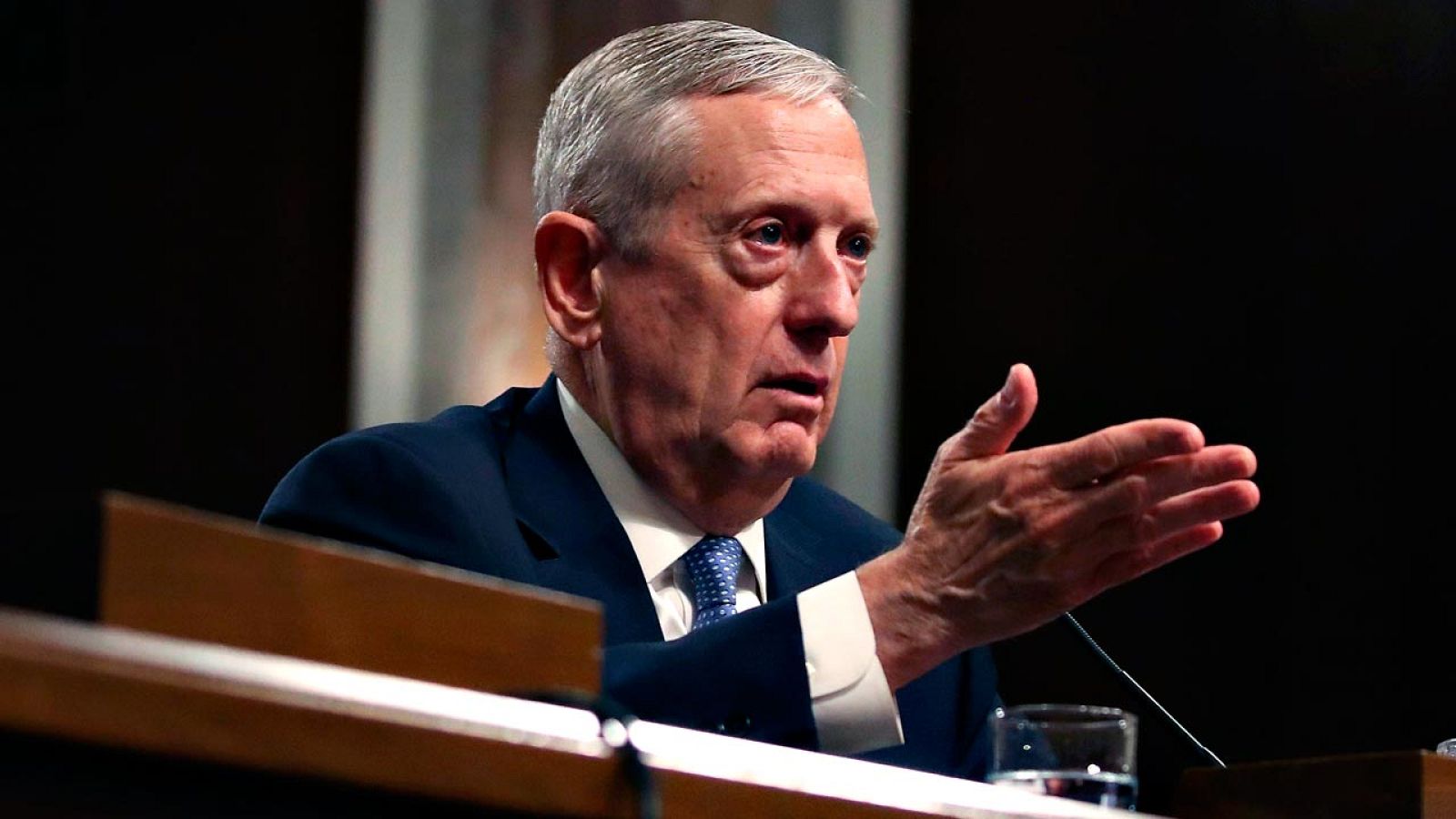 El general retirado James Mattis, durante su audiencia de confirmación para dirigir el Pentágono